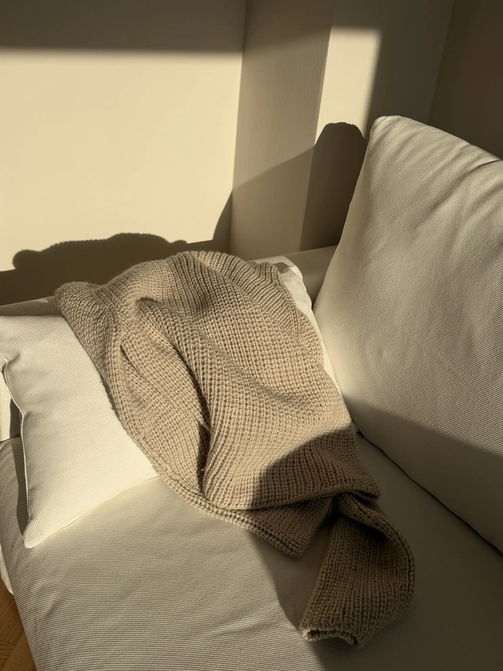 Sylvia Sweater detail